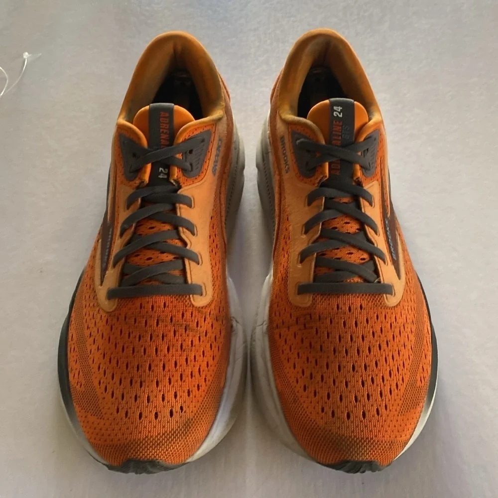 BROOKS Adrenaline GTS 24 Men’s Sneakers Size 9.5